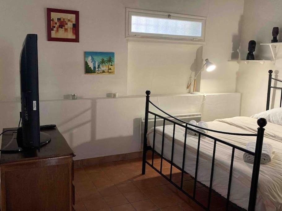 Appartement Avec Deux Chambres Centre Ville Aixois เอ็ก-ซอง-โพรวองซ์ ภายนอก รูปภาพ