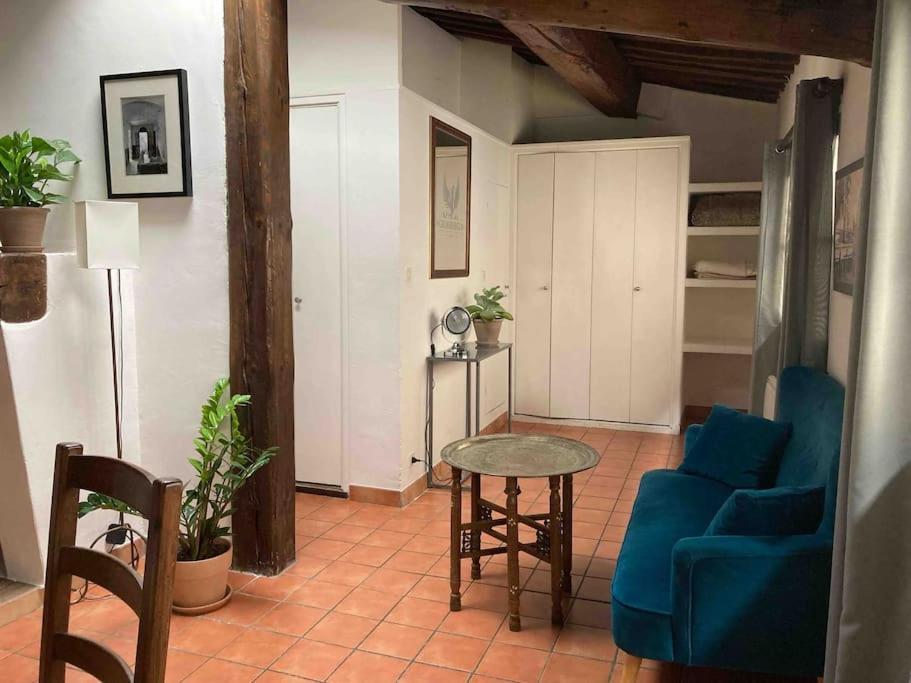 Appartement Avec Deux Chambres Centre Ville Aixois เอ็ก-ซอง-โพรวองซ์ ภายนอก รูปภาพ