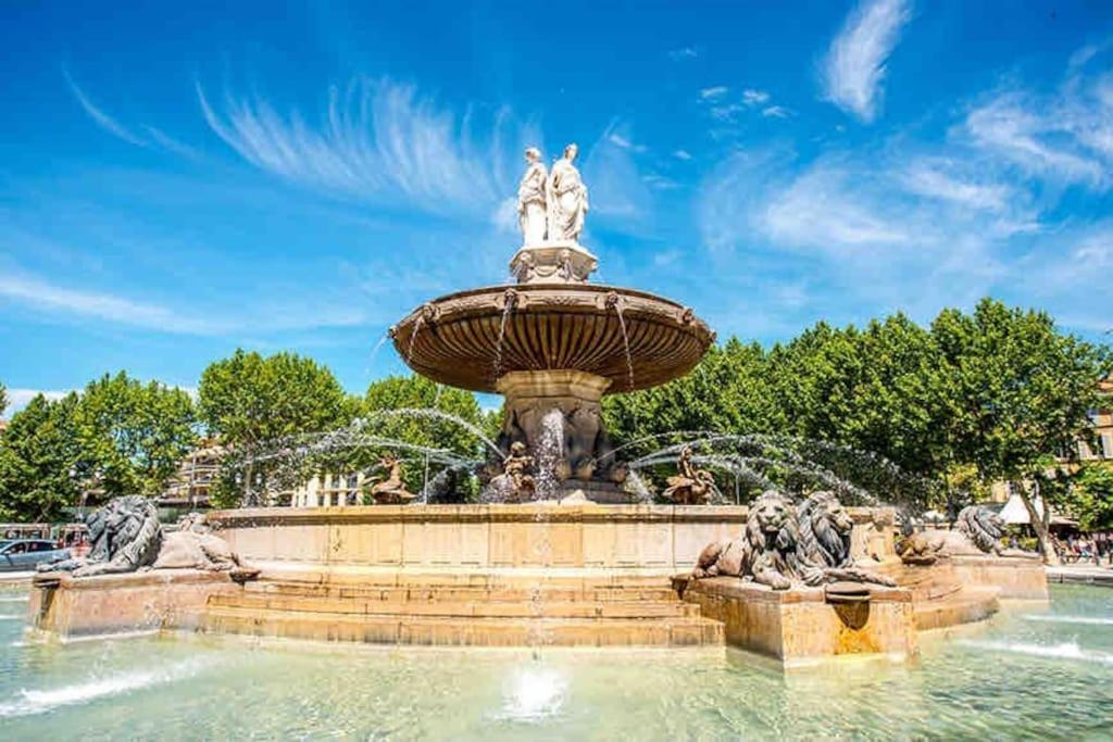 Appartement Avec Deux Chambres Centre Ville Aixois เอ็ก-ซอง-โพรวองซ์ ภายนอก รูปภาพ